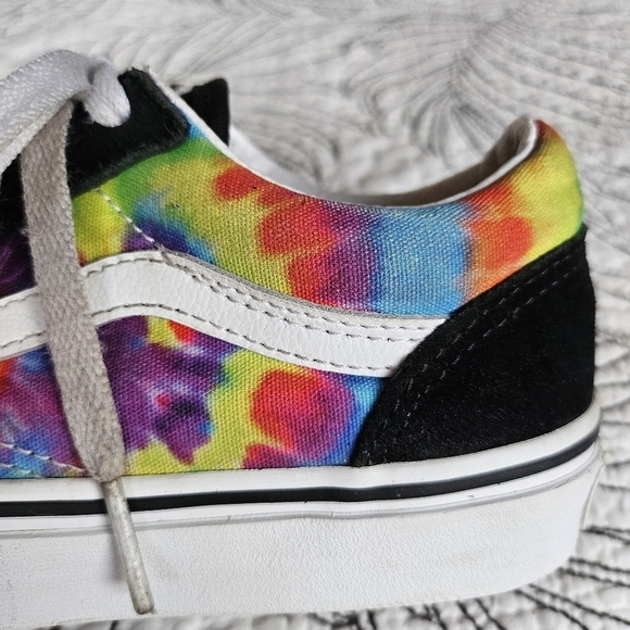 EUC Vans Old Skool Rainbow Tie Dye Low Top Sneakers Kids 2.5 - Picture 4 of 11